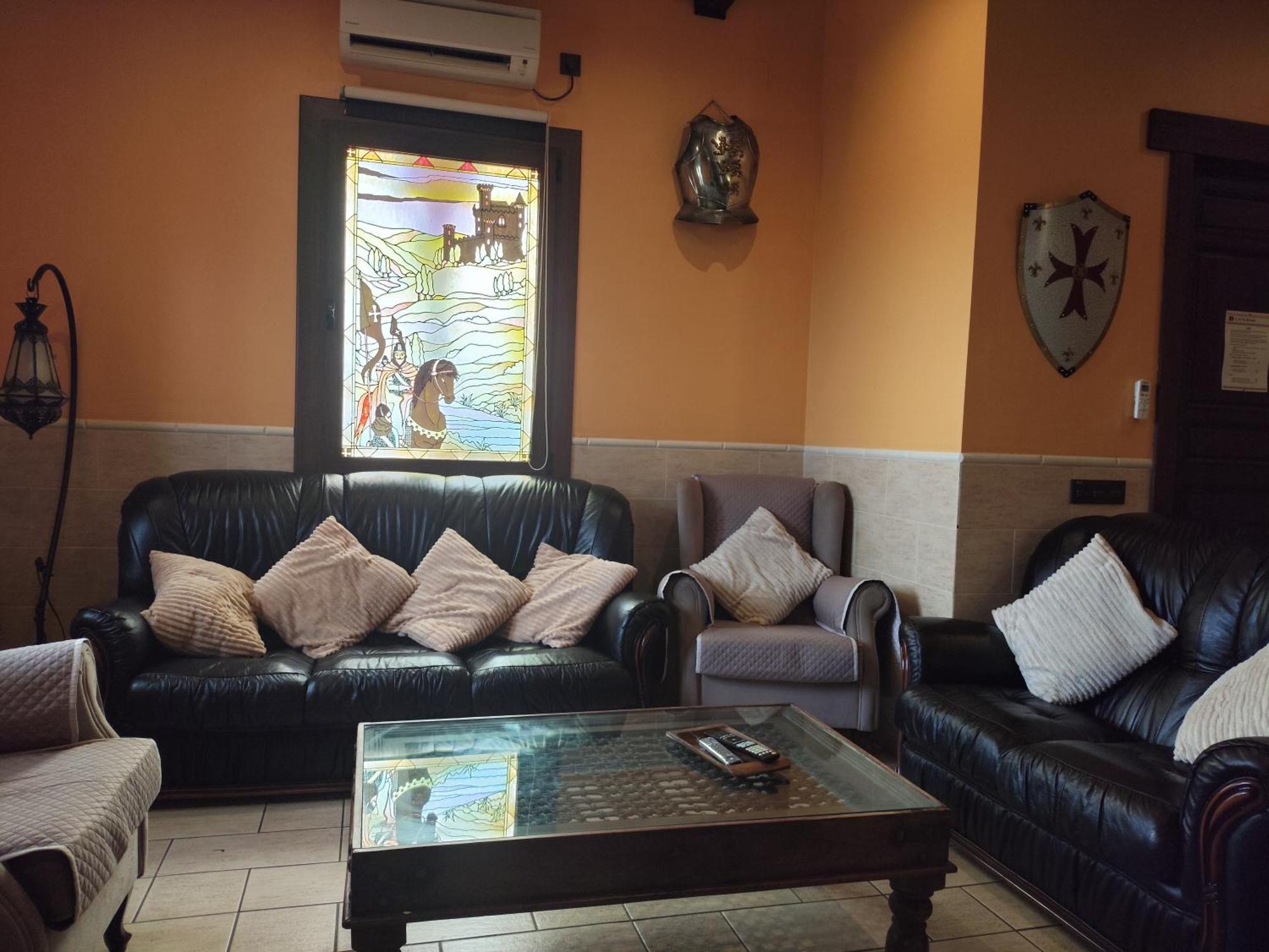 Casa Rural La Alcazaba El Robledo  ภายนอก รูปภาพ